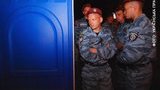 В 4 часа утра два десятка "беркутовцев" сцепились с протестующими из-за биотуалета. ФОТОрепортаж