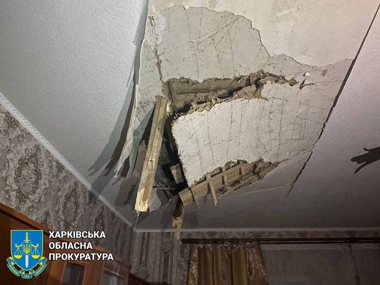 Наслідки ворожих обстрілів Куп’янщини: травмовано мирного мешканця, пошкоджено приватні домоволодіння 07