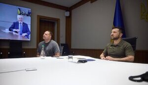Зеленський провів бесіду з експрезидентом США Клінтоном та подякував йому за підтримку України. ФОТО