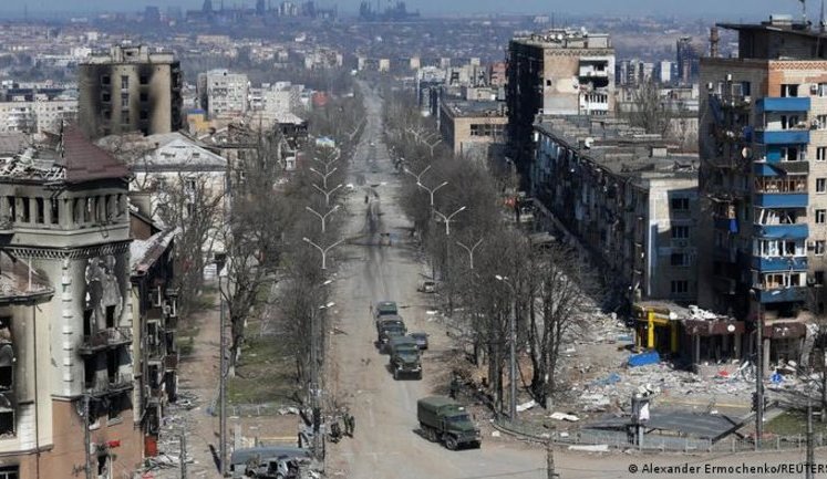 Мер Маріуполя Вадим Бойченко: Росіяни вже кілька днів не випускають людей з міста, а натомість тіла загиблих везуть до Харцизька, щоб спалити в крематорії