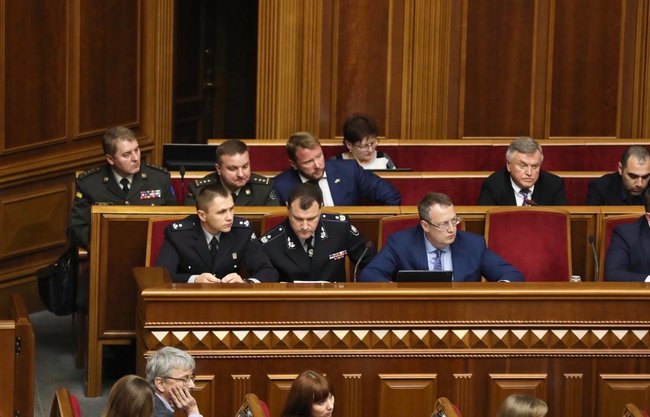 МВС системно гарантуватиме безпеку журналістів, - Геращенко 02