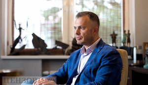 Бізнесмен Ігор Тинний: "Я не розумію Баканова. Ти знаєш, що в тебе є "скелет у шафі" стосовно оборудок в минулому. Навіщо ти його сам витягуєш на світло?"