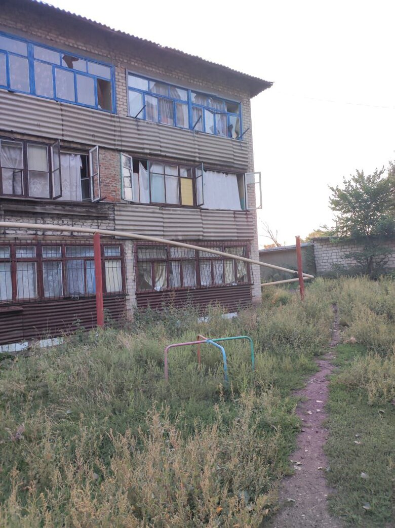 Оккупанты ударили по школе в Донецкой области, - Кириленко 04