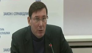 Якщо Холодницький вбачає можливість притягнення Пімахової до відповідальності, я його підтримуватиму, - Луценко. ВIДЕО