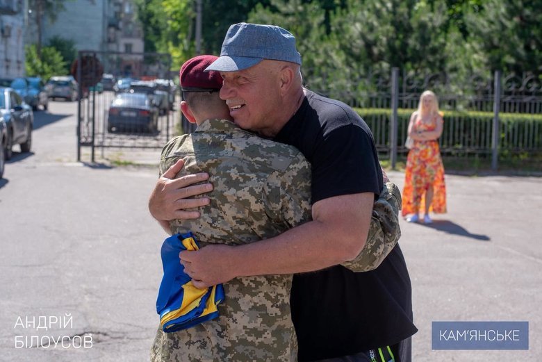 Airborne Forces soldier freed after 4 years in captivity: details