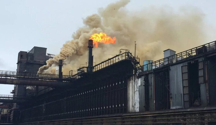 З Авдіївського коксохіму Ахметова евакуювали останніх працівників