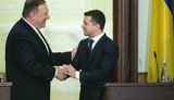 Госсекретарь США Помпео поблагодарил Зеленского за помощь в возвращении американцев домой