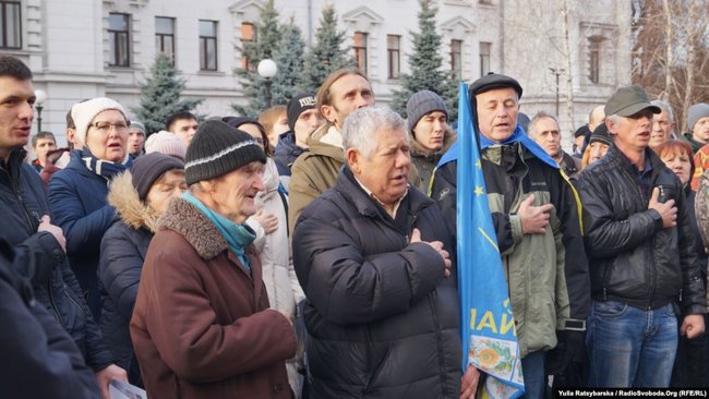Червоні лінії для Зеленського, - народні віча відбулися в різних містах України 02