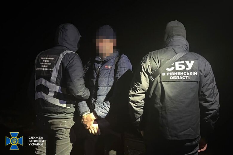 Ликвидированы новые каналы побега уклонистов за границу: к схемам причастны депутаты райсовета Киевщины, - СБУ 01