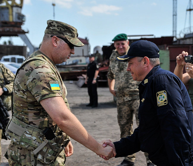 Росія розглядає Азово-Чорноморський регіон як важливий плацдарм для своєї подальшої експансії, - Турчинов 02