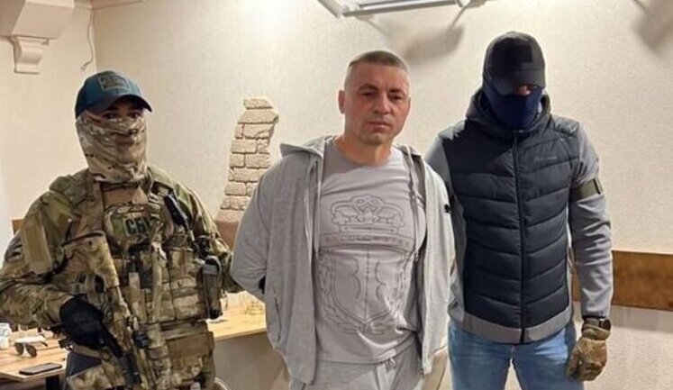 SSU detains Medvedchuk’s godfather, who was engaged in racketeering in Zakarpattia region. VIDEO&PHOTOS