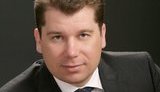 Ділянка перебуває в користуванні з 80-х років, приватизація триває вже 12 років. Це лише привід для боротьби з Гусовським, - депутат Київради Марченко про заяву Сироїд