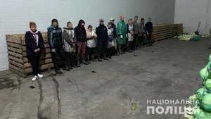 60 человек освободили из трудового рабства на Днепропетровщине, - Нацполиция. ВИДЕО+ФОТОрепортаж