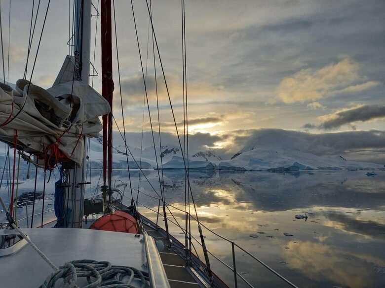 Из Антарктиды на фронт: офицер 28-й ОМБр Андрей Зотов пересек мир, чтобы защищать Родину 05
