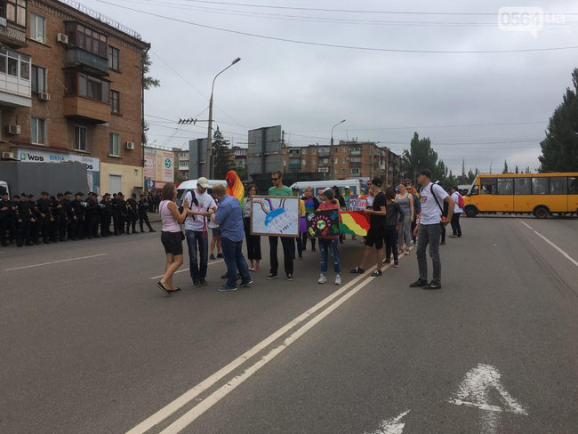 Марш равенства впервые прошел в Кривом Роге 03