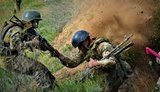 Два українські воїни зазнали вогнепальних поранень внаслідок обстрілу військами РФ, від початку доби 8 порушень режиму "тиші", - штаб ООС