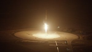 SpaceX успешно запустила третью в этом году ракету Falcon 9. ВИДЕО