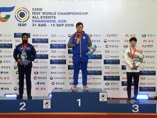 Українець Коростильов виграв золото на ЧС із кульової стрільби 03