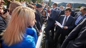 42% украинцев поддерживают инициативу Зеленского о проведении общенационального опроса, 22% - против, -