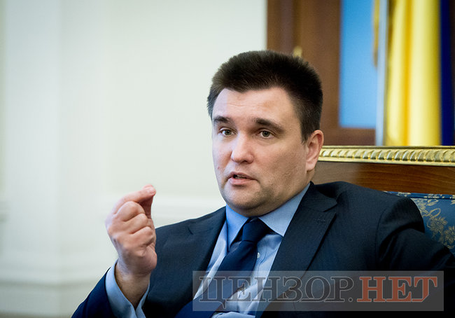 У нас із РФ йде війна. Те, що Медведчук відстоює російську лінію в Україні, має сприяти нашій консолідації, - Павло Клімкін 01
