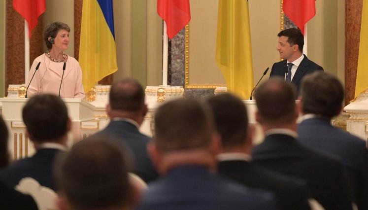 Вірю, що Швейцарія допоможе Україні в питаннях запобігання корупції, - Зеленський