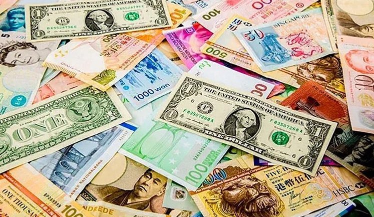 Світові валюти втратили до 96% вартості з 2000 року: антирейтинг знецінення