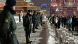 Новый год под конвоем. В Москве и Киеве готовятся к встрече Нового года. ФОТОрепортаж