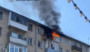 Рашисти вдарили по багатоповерхівці у Запоріжжі: виникла пожежа. ФОТОрепортаж