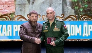 Оприлюднено переписки російського генерала Дємурчієва: "У меня пленный есть, - утилизировать или тебе отдать?". ВІДЕО+ФОТОрепортаж