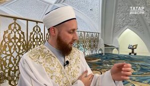 Имам мечети в Казани учит россиян правильно избивать женщину: "От локтя, маленькими ударами, чтобы не нанести увечия человеку". ВИДЕО