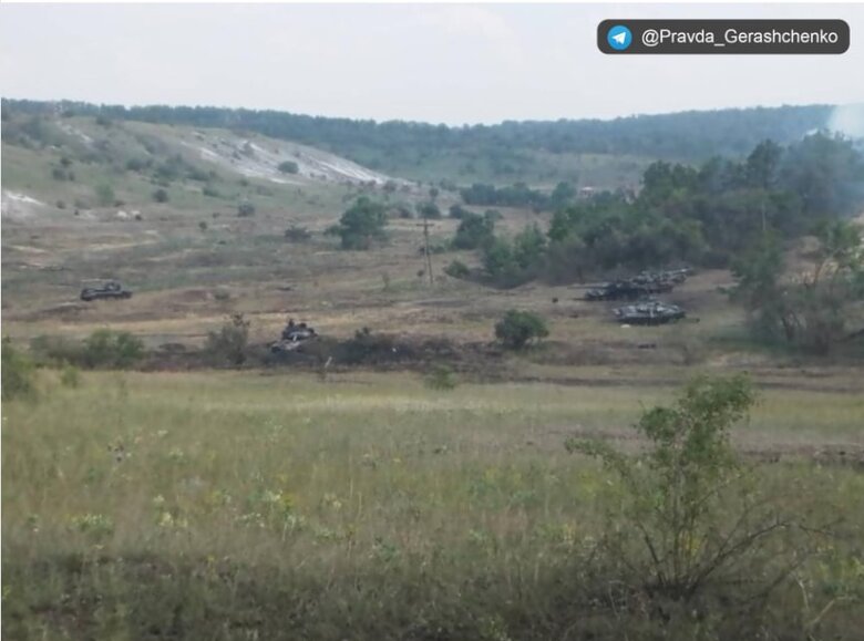 Ukrainian soldiers destroyed 12 tanks near Sviatohirsk 01