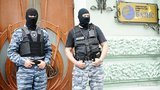 "Привет от Гены": Автоматчики в масках "покошмарили" главу харьковской "Батькивщины". ФОТОрепортаж+ВИДЕО