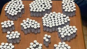 Водитель пытался вывезти из Украины лекарств на 10 миллионов