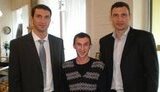 "Герман нечем крыть": скандальный "Mercedes" за $200 000 и издание УНН оформлены на одно подставное лицо. ФОТОрепортаж