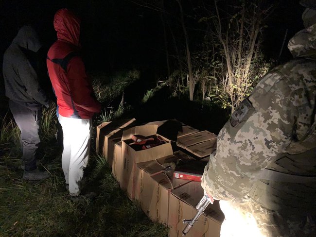 На Одещині зі стріляниною затримали контрабандистів цигарок, - Держприкордонслужба 02