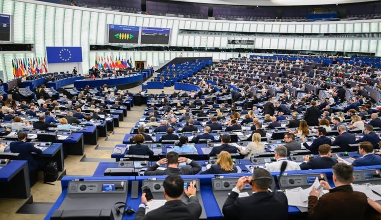 44 MEPs demand ban on Russian steel imports