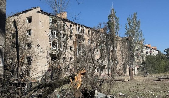 Ворог вдарив по Краматорську 6 ФАБами: вже відомо про 22 поранених, серед яких - немовля. ФОТОрепортаж (оновлено)