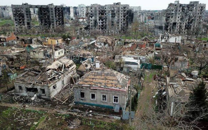 Криваве місто біля моря: як сьогодні живе окупований Маріуполь? 02