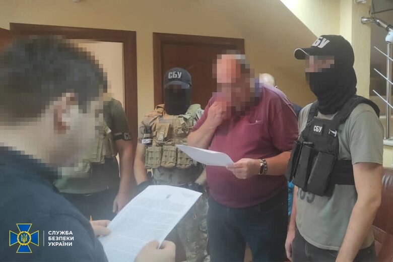 Разоблачен экс-адвокат, который работал на телеграм-канал Вагнера и призывал захватить власть в Украине, - СБУ 02