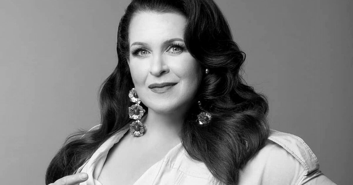 Olomon avtobusda sikish