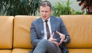НА ЗАХИСТ МІНІСТРА ФІНАНСІВ