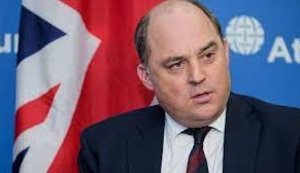 Россия - главная угроза безопасности Великобритании, - министр обороны Уоллес