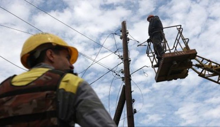 Рада ухвалила закон про одноразову допомогу працівникам критичної інфраструктури