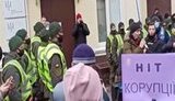 "Прокурори, не зганьбіть себе і Україну!": Активісти пікетували Антикорупційний суд з вимогою справедливого розгляду справи Татарова. ВІДЕО+ФОТОрепортаж