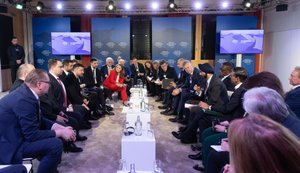 Зеленський у Давосі зустрівся з представниками міжнародного бізнесу, фінансових установ та енергетичних компаній. ВІДЕО+ФОТО