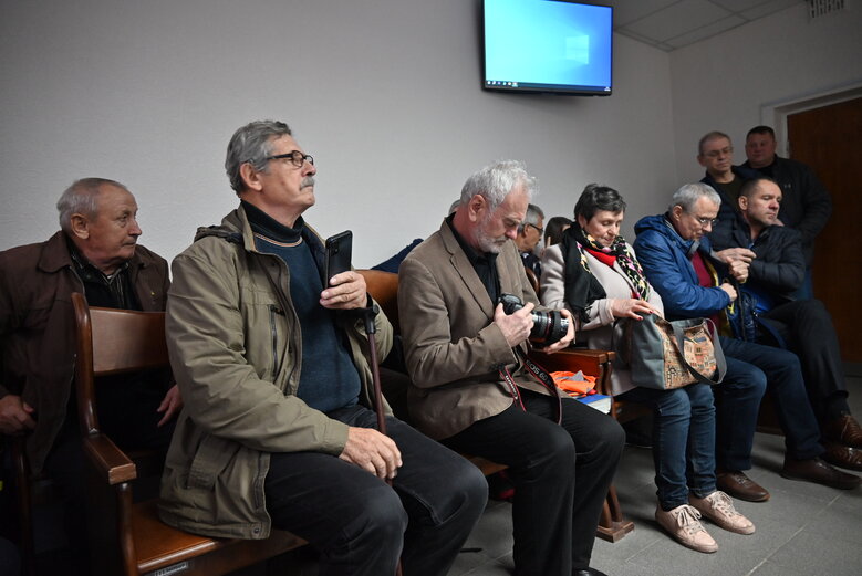 Пашинський про справу Майдану: Крапка буде поставлена, коли ми в цій клітці побачимо Януковича і його приспішників 01