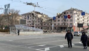 Мэр Чернигова Владислав Атрошенко: "Отдельные граждане закидывали мне предложения сдать город, сейчас они дают показания в органах"