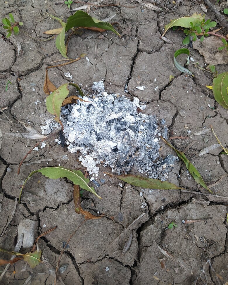 Russian invaders bombarded village in Zaporizhzhia region with phosphorus bombs 05