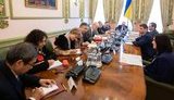 "Приватбанк" нельзя вернуть Коломойскому через суды, – встреча Богдана и послов G7