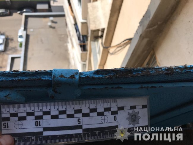 Депутат, возглавлявший земельную комиссию, выпал с 13-го этажа в Одессе 01